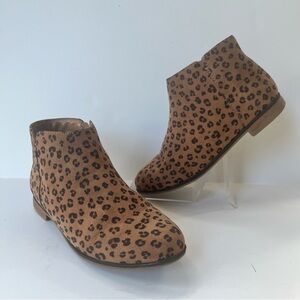Cat & Jack Brown Cheetah Print Kids Boots